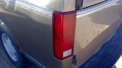 1985-2005 Chevy Astro Driver Left Tail Light Oem Brake Lamp Rear 05978023