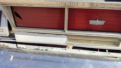 Chevy Caprice Passenger Right Tail Light Oem Brake Lamp Rear 5970194