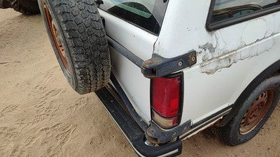 1993 Chevy S10 Blazer Spare Tire Carrier Oem Swing Gate