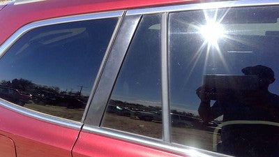 10-14 Outback Passenger Right Rear Vent Window Small Back Door Glass With Frame