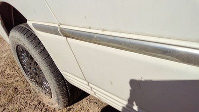 1998 Town & Country Passenger Right Rear Moulding On Quarter Panel Pwp White