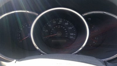 2011-2013 Kia Sorento Speedometer Cluster Instrument Gauges Panel Oem Dash