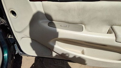 98-00 Cadillac Seville Passenger Right Front Inside Door Trim Panel Only Tan 503