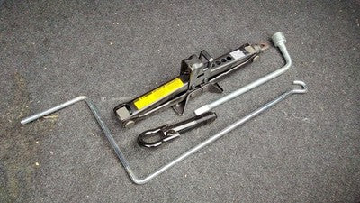 2005-2011 Toyota Camry Jack Tool Kit Set Assembly Spare Oem 9111Aa010