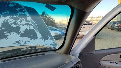 01 Suburban Passenger Right A Pillar Trim Windshield Post Panel 922 Light Gray