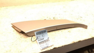 2003 Saturn Vue Quarter Rear Sail Molding Passenger Side 2002-2006 Oem 22697638