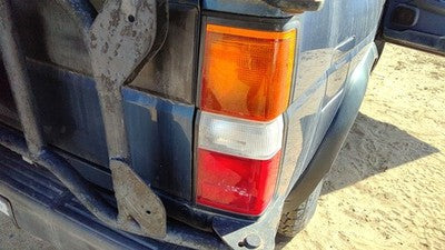 1987-1995 Nissan Pathfinder Passenger Right Tail Light Brake Lamp Oem Rear