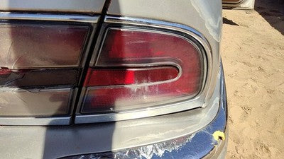 1997-1998 Park Ave Ultra Passenger Right Tail Light Brake Lamp Oem Rear 16523958