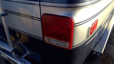 1989 Chevy G20 Van Passenger Right Tail Light Brake Lamp Oem Rear 05977496