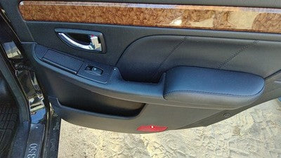 01-05 Xg350 Passenger Right Rear Door Trim Panel With Switches Back Black