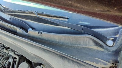 2011-2015 Kia Sorento Driver Left Windshield Wiper Arm Oem Blade Lever
