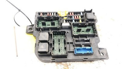 2008 Chrysler Aspen Cabin Interior Fuse Box Panel Oem Power Distribution