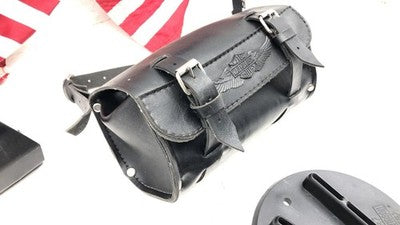 2000 Harley Davidson Leather Handle Bar Bag Flags With Mount Kickstand Pad Oem