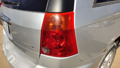 2004-2008 Chrysler Pacifica Passenger Right Tail Light Brake Lamp Oem Rear