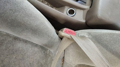 2000-2003 Nissan Sentra Driver Left Front Seat Belt Buckle Receiver Oem Sand H