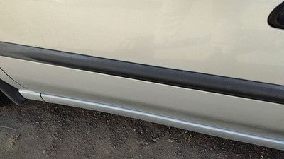 2000-2004 Subaru Legacy Driver Left Front Moulding From Door Oem Trim Strip