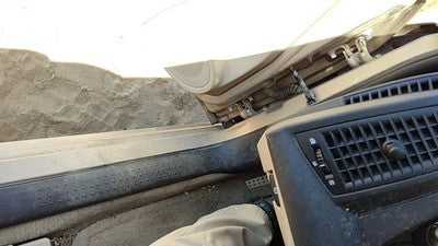 2005 Cadillac Cts Driver Left Lower Kick Trim Panel Oem Neutral 702