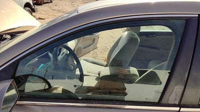 2006-2016 Chevy Impala Driver Left Front Side Window Door Glass Oem 10338539