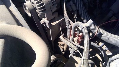 1999 Silverado 1500 Power Steering Pump With Mount Bracket Oem 5.3L