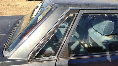 1985-1986 Toyota Camry Passenger Right Rear Quarter Glass Back Side Window Oem