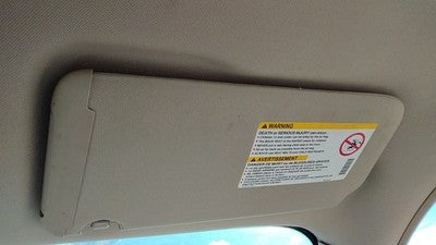 2004-2012 Chevy New Style Malibu Passenger Right Sun Visor Oem Neutral 52E