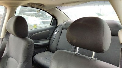 2003-2005 Dodge Neon Pair Of Front Headrests Oem Left Right Set Seat Xl181dvaa