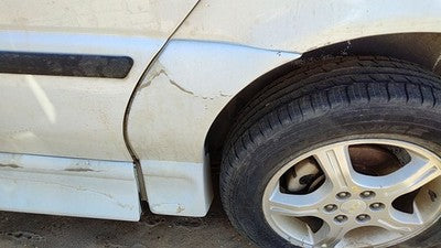 2007 Chevy Uplander Driver Left Rear Moulding On Quarter Panel Oem White 50U