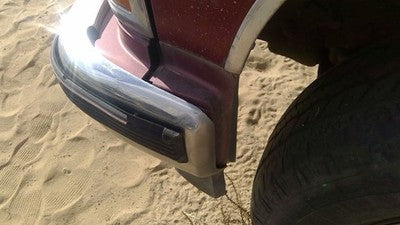 1988 Gmc Sierra 2500 Driver Left Moulding From Fender Oem Trim Strip Red