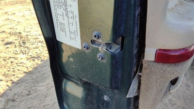 1996 Olds 88 Driver Left Front Door Latch With Rods/Cables Oem