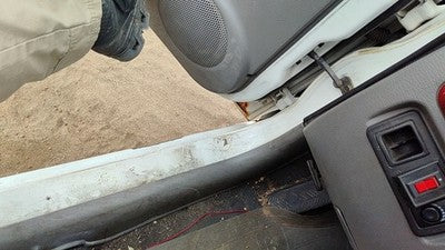 2002 Kia Rio Driver Left Lower Kick Trim Panel Oem Gray