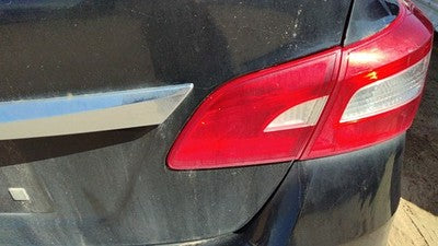2016-2019 Nissan Sentra Passenger Right Inner Tail Light Brake Lamp Oem Rear