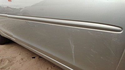 02-06 Camry Passenger Right Front Moulding From Door Trim Strip 1C8 Lunar Mist