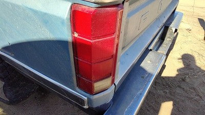 1980-1986 Ford F150 Driver Left Tail Light Brake Lamp Oem Rear E4tz13404b