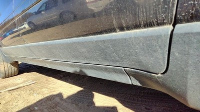 2007-2017 Gmc Acadia Driver Left Rear Lower Moulding From Door Back Trim Strip