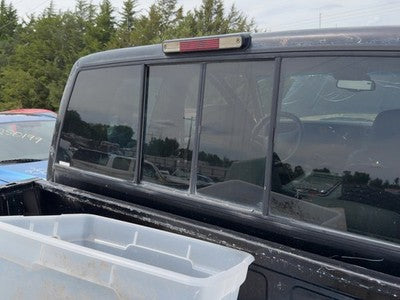 1988-1999 Chevy Silverado 1500 Sliding Back Glass Rear Window Oem 15028337