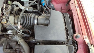 07-08 Lucerne Complete Air Intake Cleaner Filter Box Housing With Tube 4.6L