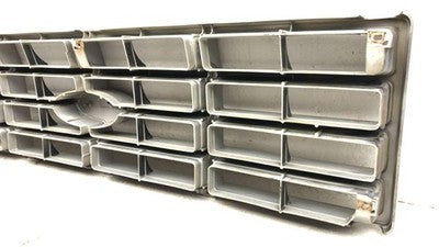 1982-1986 Ford F150 Front Grille Assembly Oem E3Tz8200G Bronco E3Tz8200G