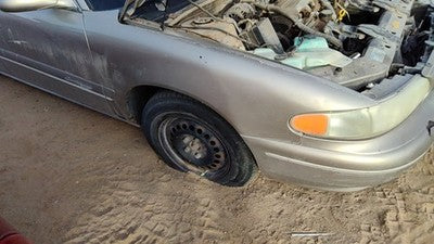 1997-2005 Buick Century Passenger Right Front Fender Oem Silver 12455104