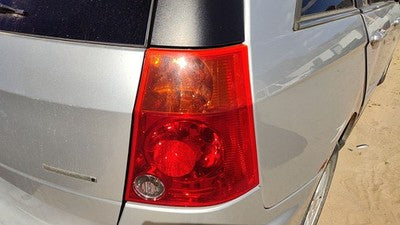 2004-2008 Chrysler Pacifica Passenger Right Tail Light Brake Lamp Oem Rear