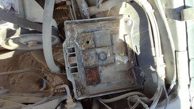 1999-2004 Ford Mustang Complete Battery Box Mount Tray With Hold Down Oem 3.8L