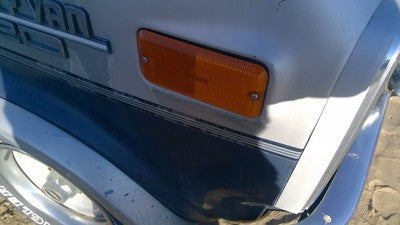 1989 Chevy G20 Van Passenger Right Front Turn Signal Light Lamp Fender Mounted