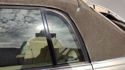 91-96 Park Ave Ultra Driver Left Rear Vent Window Back Door Glass With Frame