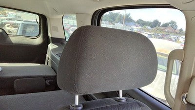 2010 Chevy Tahoe Lh Pair Of Headrests Oem Left Right Set Front Seat 20998439