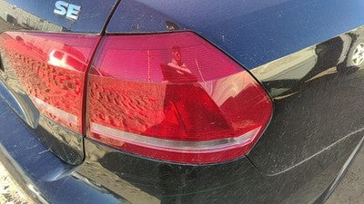 2012-2015 Vw Passat Passenger Right Outer Tail Light Brake Lamp Oem Rear
