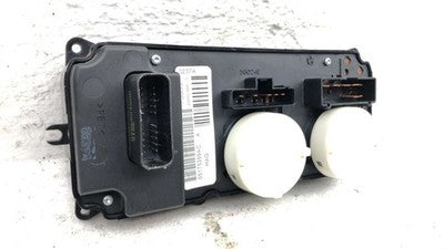 04-07 Dodge Caravan Temperature Control Module In Dash Heater Ac Head Unit Oem