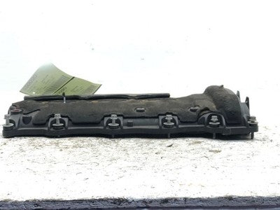 2007-2014 GMC Acadia Passenger Right Valve Cover OEM 3.6L 12599429