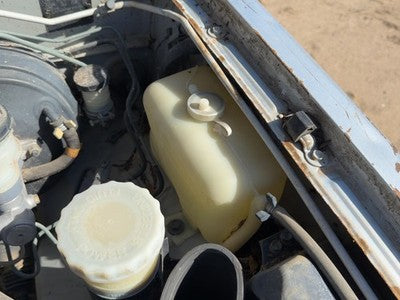 1991 Isuzu Pup Coolant Reservoir Radiator Overflow Tank Bottle Oem 2.6L
