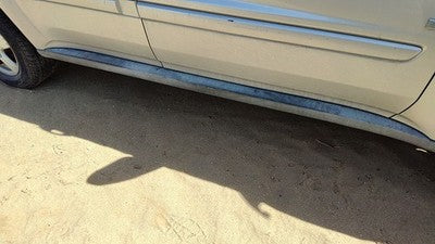 06-09 Chevy Equinox Passenger Right Lower Rocker Panel Moulding Side Skirt Oem