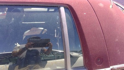 1993 Cadillac Fleetwood Driver Left Rear Vent Window Back Door Glass With Frame