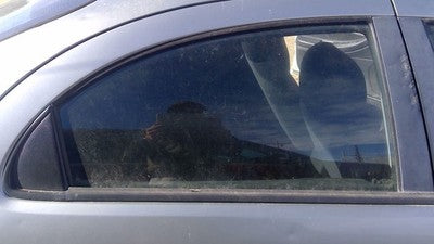 2001-2006 Dodge Stratus Passenger Right Rear Side Window Door Glass Oem Back